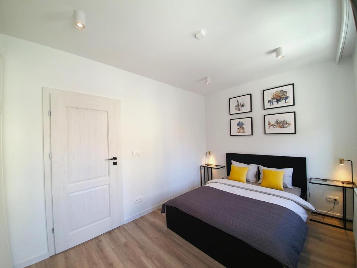 Apartament Przy Starowce - Zoni โบเลสวาเวียส ภายนอก รูปภาพ
